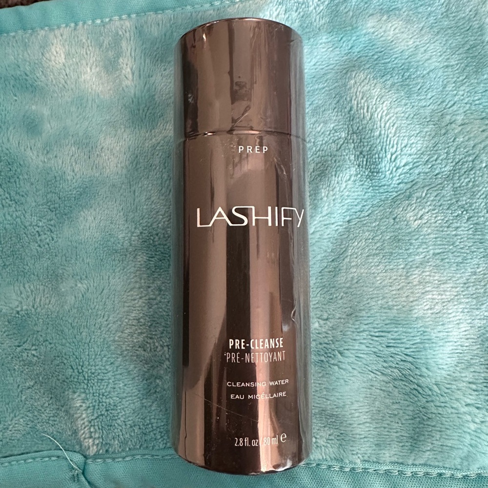 Lashify pre-cleanse solution